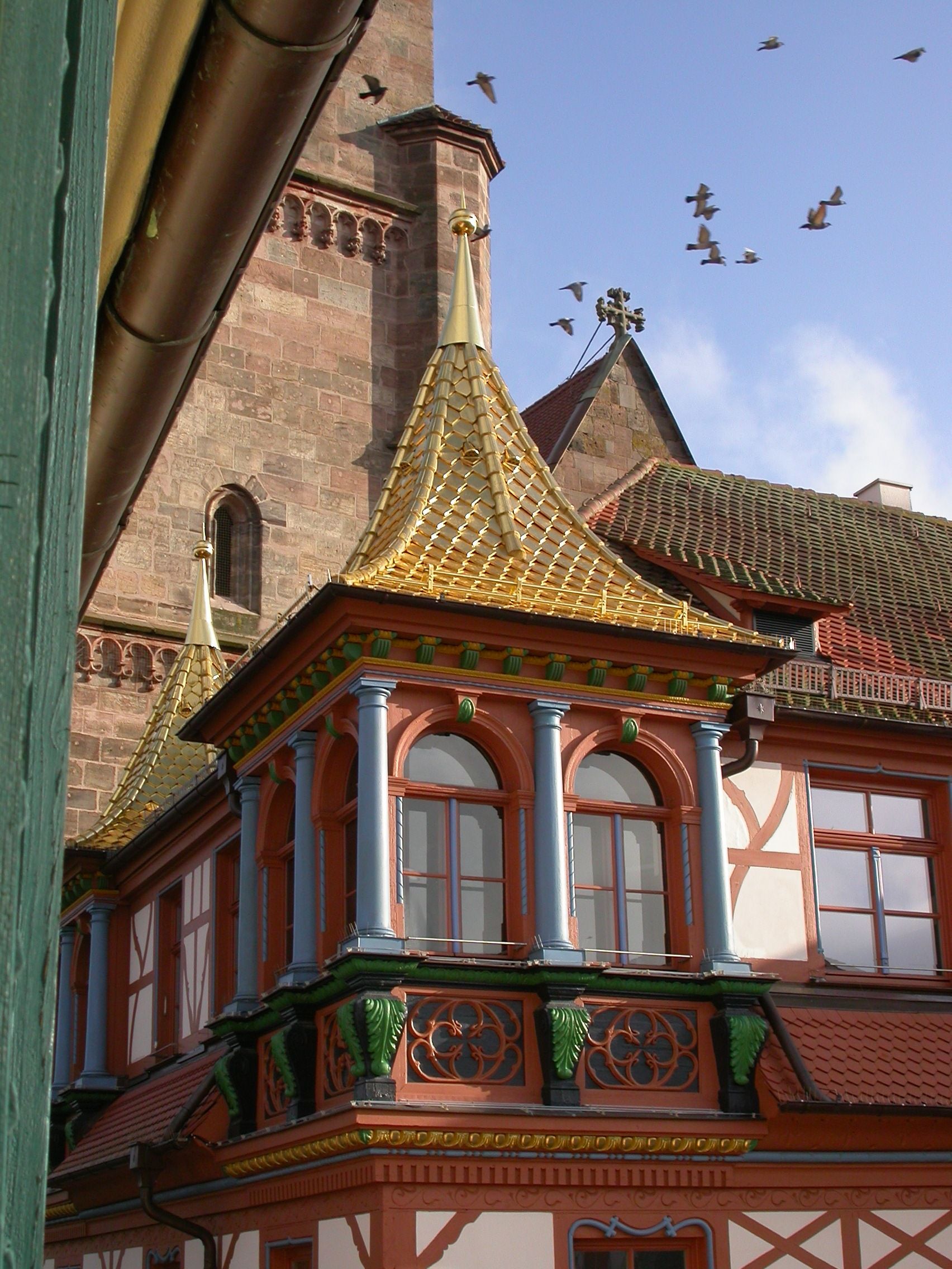 Stadt Goldenes Dach am Schwabacher Rathaus